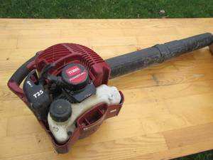 Toro Gas powered Power Vacleaf blo...