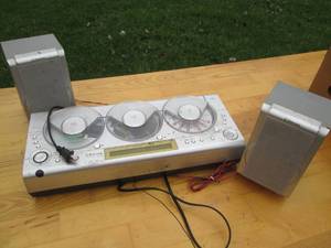 Emerson Triple-Play Linear 3-CD cha...