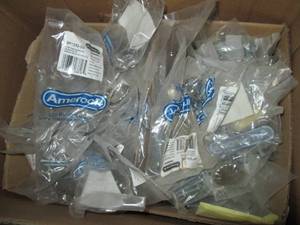 Amerock Silver Tone Drawer knobs an...