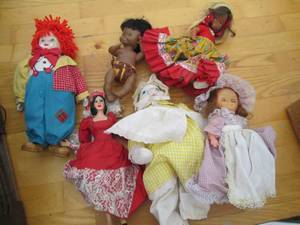 Vintage Plastic and Porcelain Dolls...