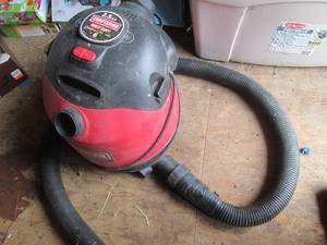 Craftsman 2.5hp 6-gallon ShopVac wi...
