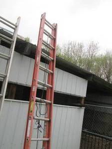 24ft Fiberglass extension ladder...