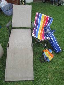 Metal framed outdoor lounger and 2-...