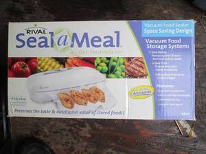 Rival Seal a meal vacuum food saver...