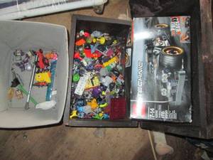 Legos Technic set, assorted Legos p...