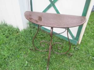 Decorative Metal Half circle shaped...