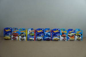 10 Hot Wheels