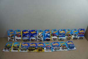 20 Hot Wheels