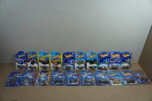 20 Hot Wheels