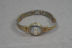 Vintage Ladies LA Express Gold Tone Watch