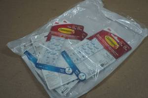 6 Packs of Command Bath Medium & Large Refill Strips