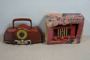 2 Vintage Style Radios
