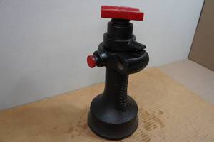 Antique Cast Iron Screw Jack  - Millers Falls