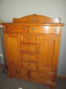 Stunning wood royal armoire with dr...