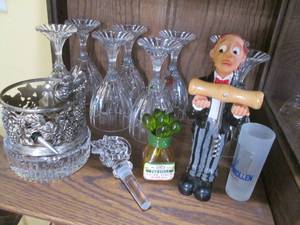 Vintage cut glass wine goblets, win...