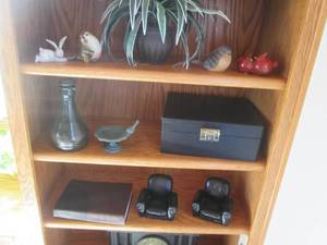 Executive style nik naks and displa...