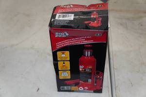 Big Red 8 Ton Hydraulic Bottle Jack