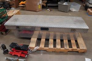 Aluminum Diamond Plate Truck Box