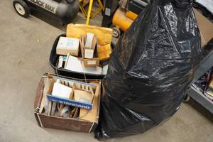 Large Amount of Aviation Parts - Gaskets, Floats