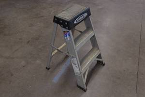 Werner Aluminum 2 Step Ladder