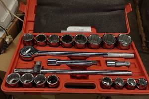34 Drive Socket Wrench Set