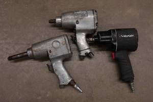 Pneumatic Impact Wrenches