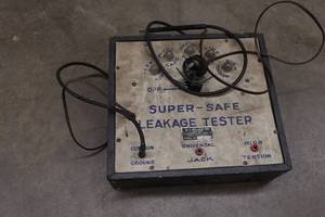 Vintage Super Safe Leakage Tester