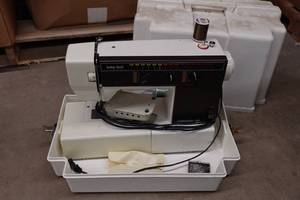 Baby Lock Companion Sewing Maching