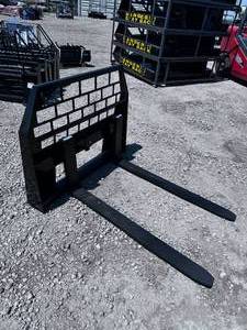 Skid Steer Forks AGT 2026 Unused SSCPF48-4400-HFF
