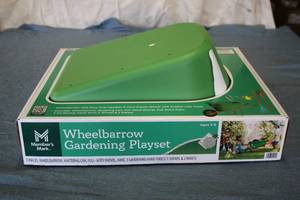 Wheelbarrow Gardening Playset...