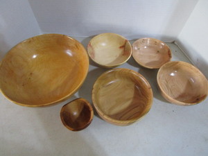 6 wooden bowls 11� largest bowl (w...