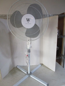 White Westpoint upright Fan 41� ta...