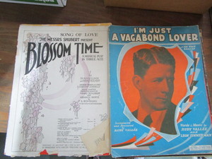 Music Books � Old � Berlin, Porte...