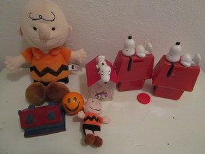 Charlie Brown Plushes, Snoopy banks...