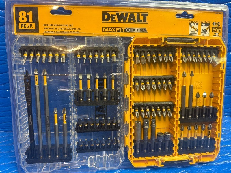 DEWALT 81pc MAXFIT Ultra Drill & Driver Bit Set  Impact Rated  NEW