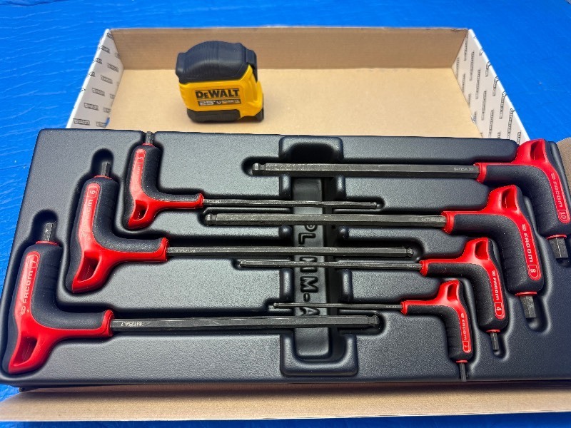 DEWALT 25 Magnetic Tape Measure  FACOM MOD.84TZSA ToolModule  NEW