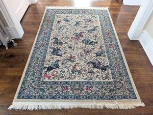 ML - Oriental Weavers International Classics Persian Isfahan Hunting Rug