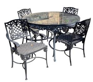 BY - Patio Table Set - Cast Iron Glass Top - 4 Chairs