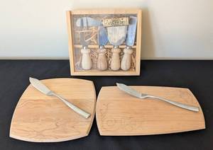 ML - J.K. Adams Co Maple Cheese Boards - Set of 2