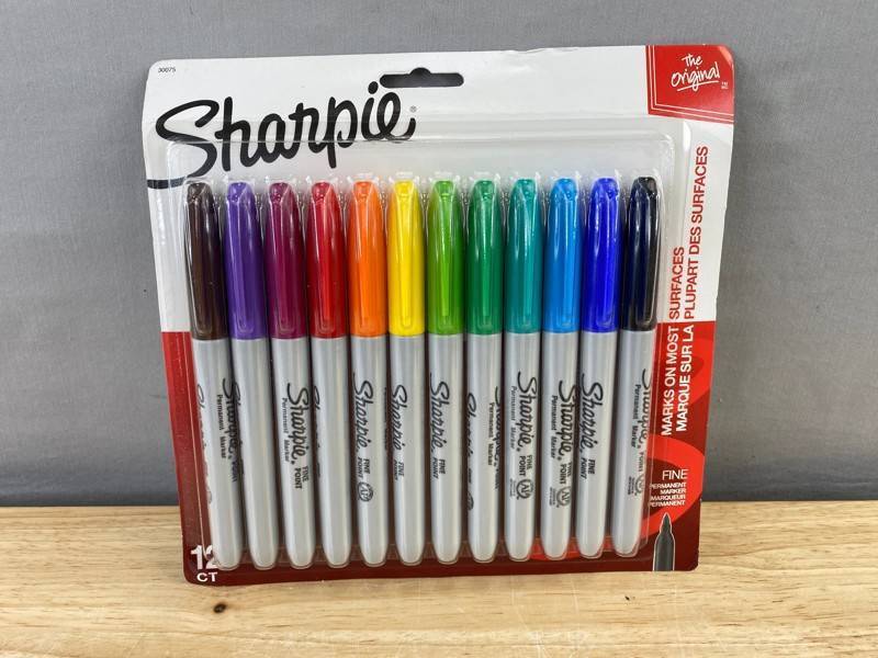 Sharpie 12-Color Fine Point Permanent Markers - Brand New