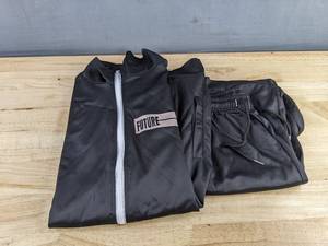 Future Mens Jogging Suit Zip Up Jacket & Pants Set - Size XL - Brand New