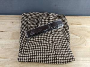 Womens Houndstooth Skirt with Belt - Size Large - Brand New