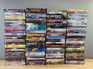 140 DVD Movie Collection - The Dark Knight, Finding Nemo, Ratatouille, The Notebook, Napoleon Dynamite, The Simpsons Movie, A Walk to Remember, Garfields Pet Force, Office Space C