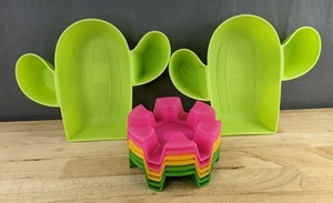 2 Cactus Chip and Dip Trays & 6 Taco Holders - Brand New