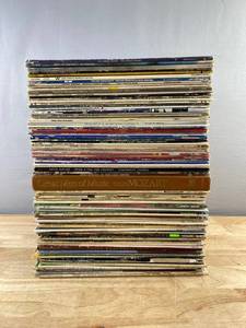 90 Vinyl LP Album Collection - Chicago, Jane Fonda, Sonny & Cher, The Oak Ridge Boys, Simon & Garfunkel, Pavarotti, The Kingston Trio, The Grass Roots C