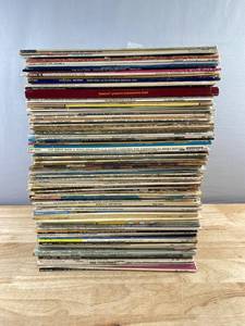 100 Vinyl LP Album Collection - Porter Wagoner, Chet Atkins, Dean Martin, Diana Ross and the Supremes, The Platters, Alvin and the Chipmunks, Captain and Tennille C