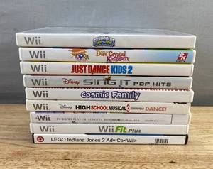 9 Nintendo Wii Video Games - Skylanders Swap Force, Lego, Disney, Just Dance Kids 2 C