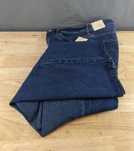 Universal Thread Womens Size 6 High-Rise Flare Jeans - Brand New