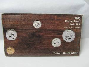 1985 Mint Set