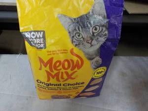 50.4 oz Meow Mix Cat Food...